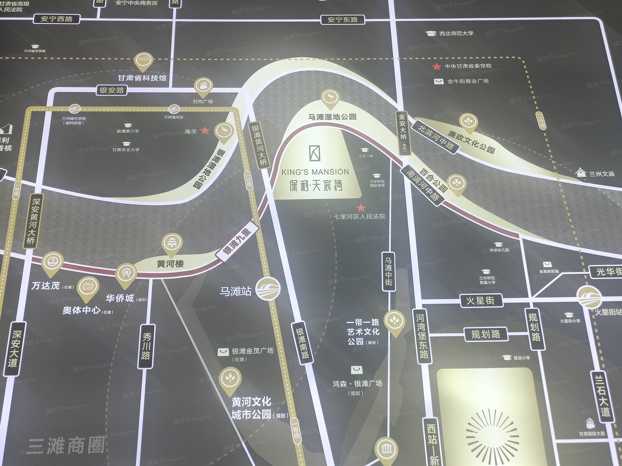 保利天宸中心楼盘图片